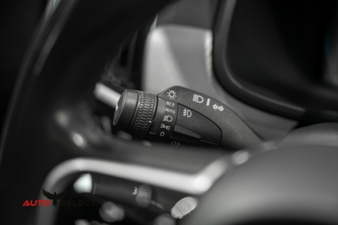 volvo-v90-elektrisitetbensin-2017-big-32