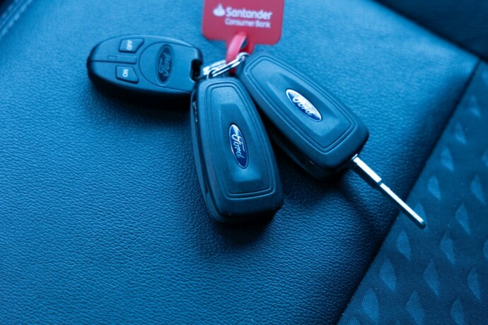 ford-transit-custom-diesel-2021-big-16