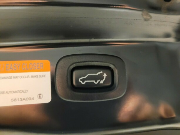 mitsubishi-outlander-plug-in-petrol-2019-big-18