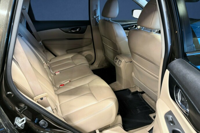 nissan-x-trail-diesel-2015-big-14