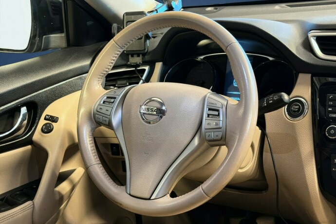 nissan-x-trail-diesel-2015-big-16