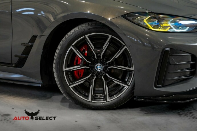 bmw-i4-elektrisitet-2022-big-2