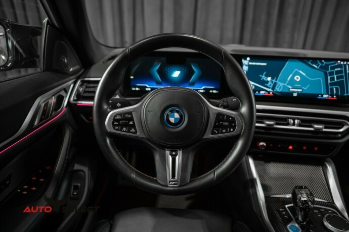 bmw-i4-elektrisitet-2022-big-36