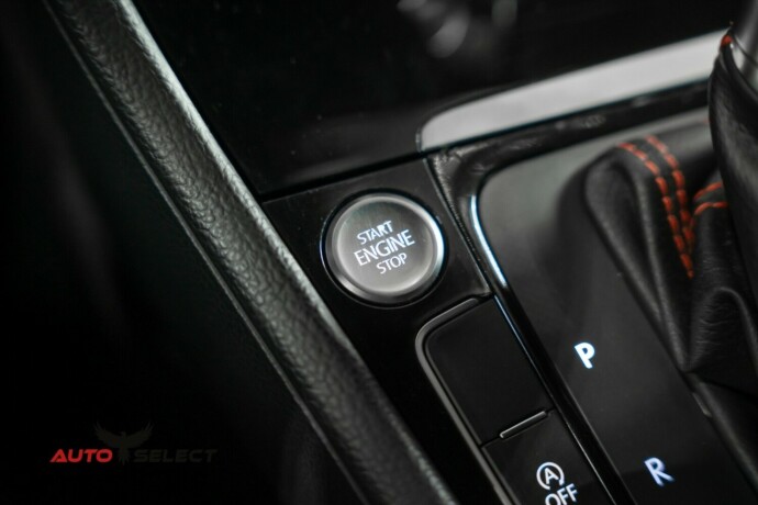 volkswagen-golf-bensin-2017-big-33