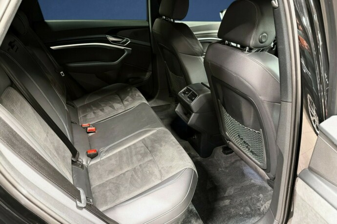 audi-e-tron-s-elektrisitet-2022-big-15