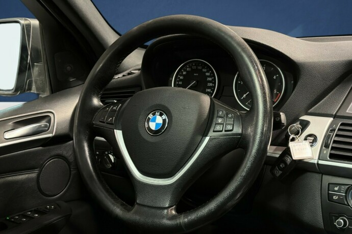 bmw-x5-diesel-2007-big-17