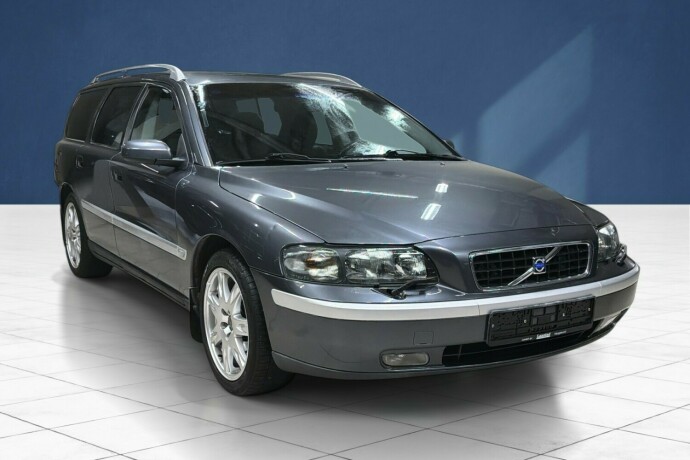 volvo-v70-diesel-2004-big-1
