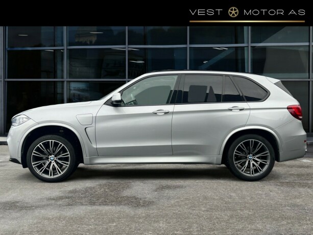 bmw-x5-elektrisitetbensin-2018-big-3