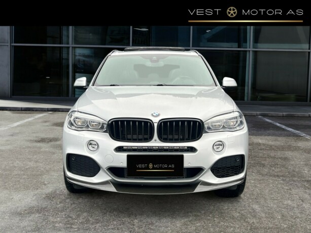 bmw-x5-elektrisitetbensin-2018-big-1