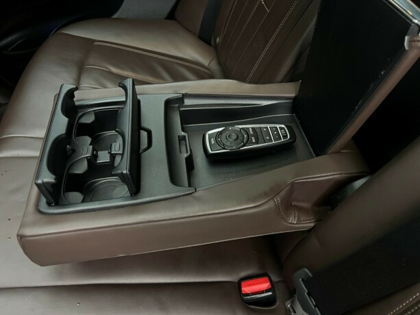 bmw-x5-elektrisitetbensin-2018-big-23