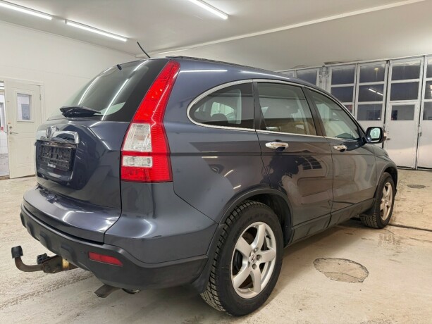 honda-cr-v-diesel-2007-big-4