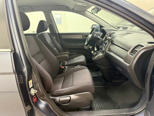 honda-cr-v-diesel-2007-big-9