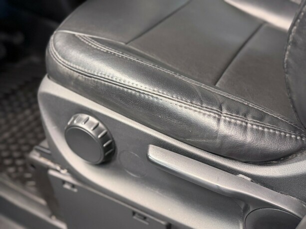 mercedes-benz-vito-diesel-2019-big-13