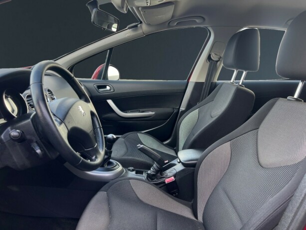 peugeot-308-diesel-2010-big-8