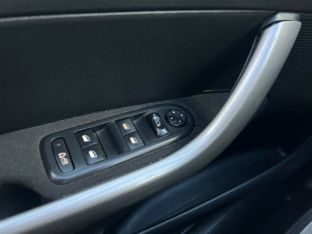 peugeot-308-diesel-2010-big-20