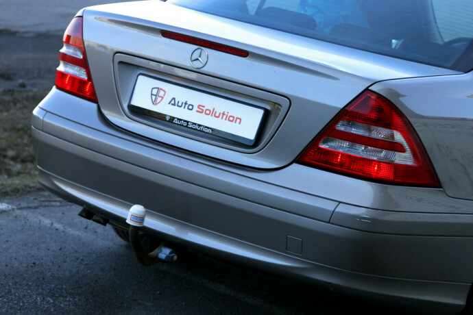mercedes-benz-c-klasse-bensin-2006-big-2
