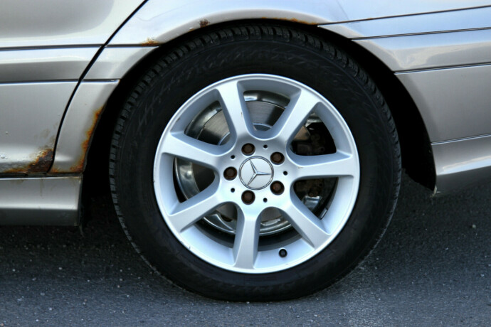 mercedes-benz-c-klasse-bensin-2006-big-26