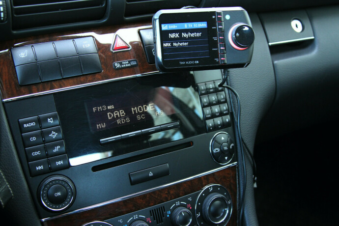 mercedes-benz-c-klasse-bensin-2006-big-11