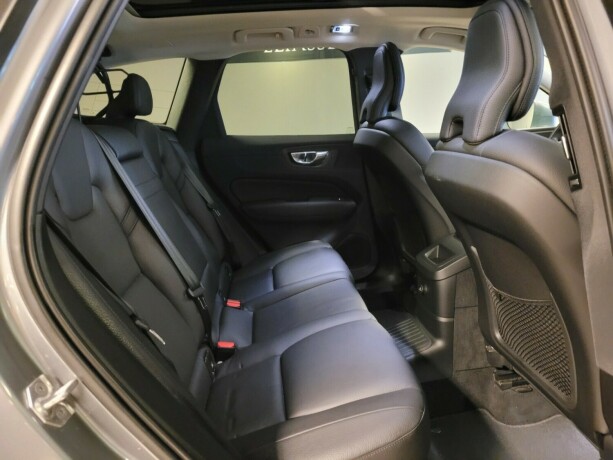 volvo-xc-60-plug-in-petrol-2020-big-19