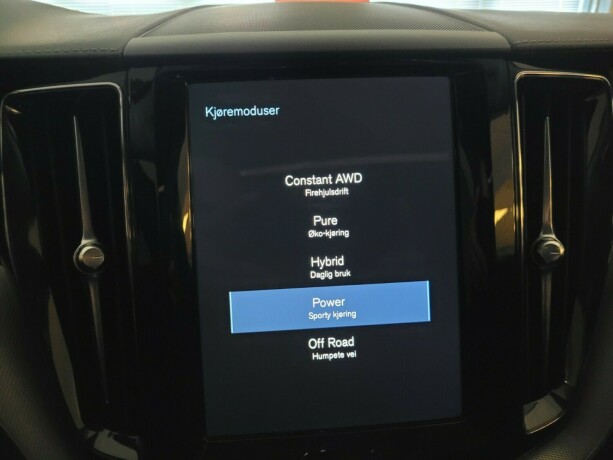 volvo-xc-60-plug-in-petrol-2020-big-36