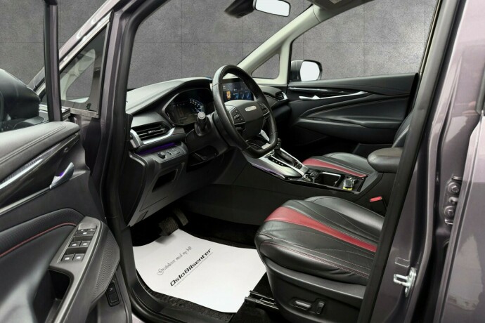 maxus-euniq-5-elektrisitet-2022-big-10