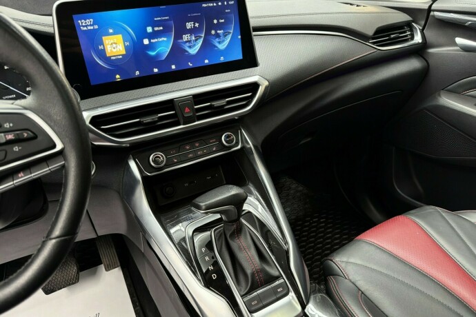 maxus-euniq-5-elektrisitet-2022-big-15