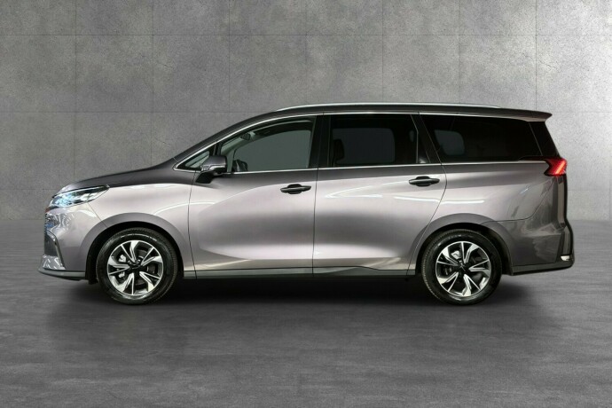 maxus-euniq-5-elektrisitet-2022-big-4