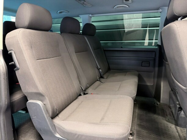 volkswagen-caravelle-diesel-2018-big-16