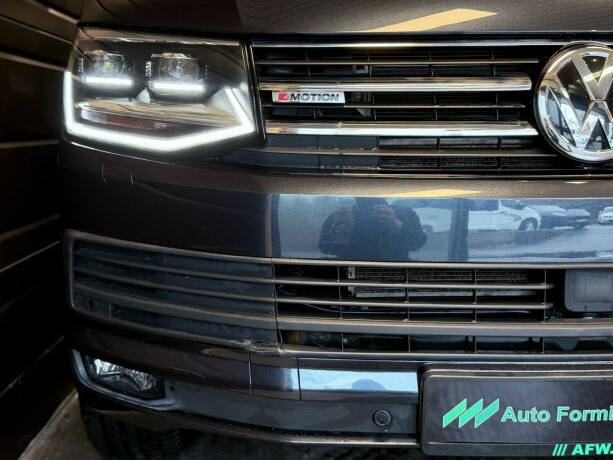 volkswagen-caravelle-diesel-2018-big-30