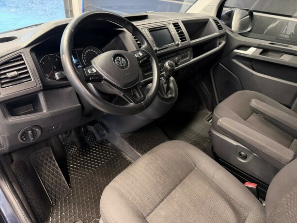 volkswagen-caravelle-diesel-2018-big-11