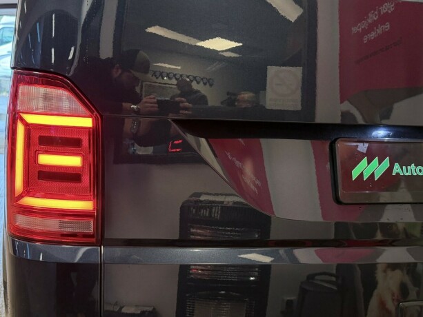 volkswagen-caravelle-diesel-2018-big-31