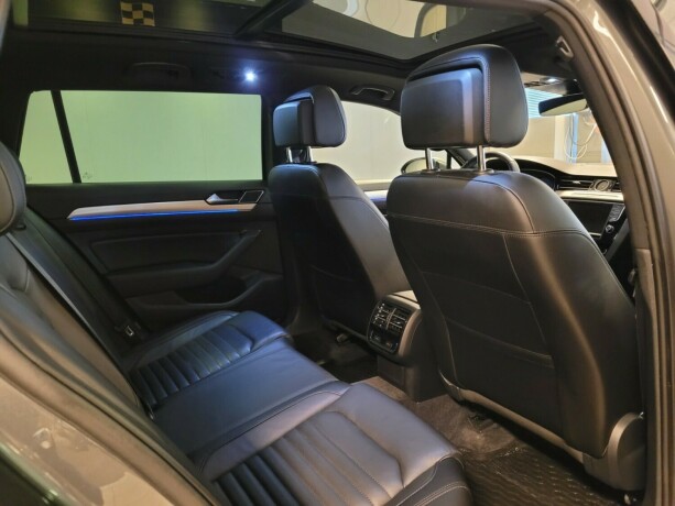 volkswagen-passat-plug-in-petrol-2017-big-16