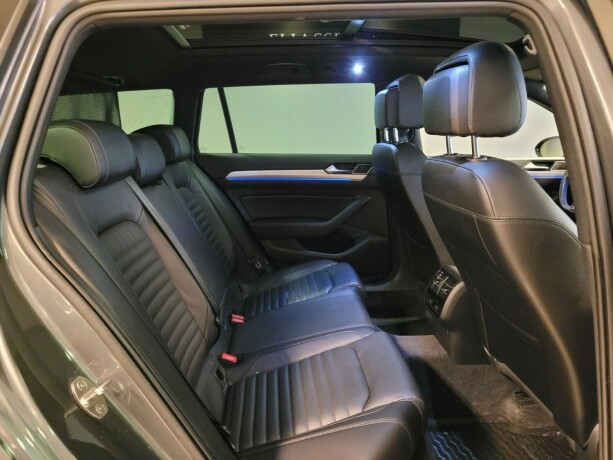 volkswagen-passat-plug-in-petrol-2017-big-17