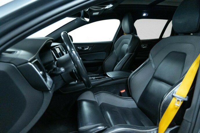 volvo-v60-elektrisitetbensin-2020-big-11