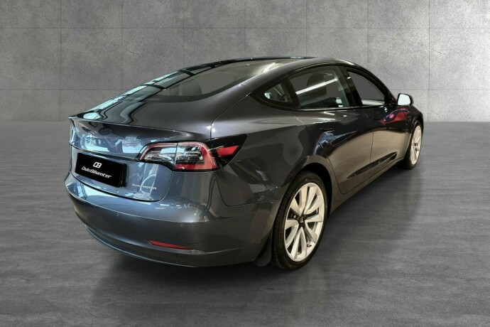 tesla-model-3-elektrisitet-2019-big-7