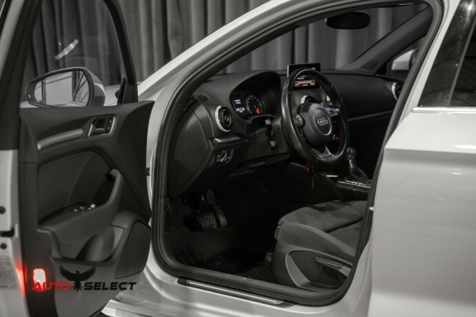 audi-a3-bensin-2013-big-19