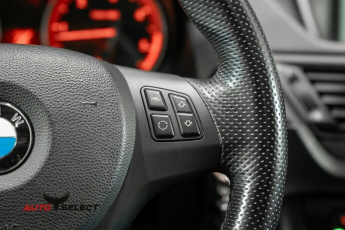 bmw-x1-diesel-2014-big-31