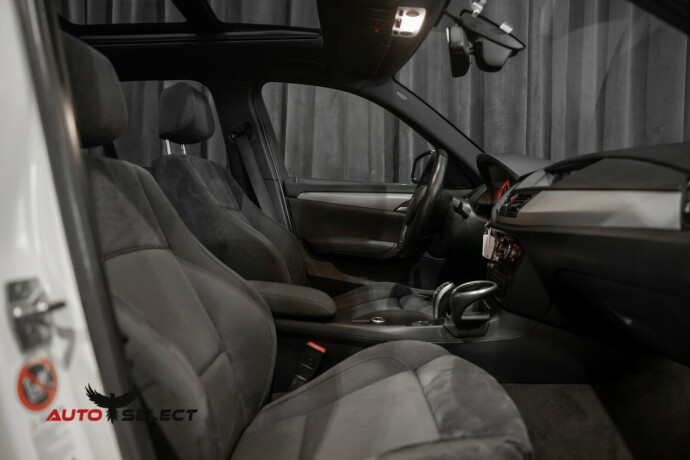 bmw-x1-diesel-2014-big-17