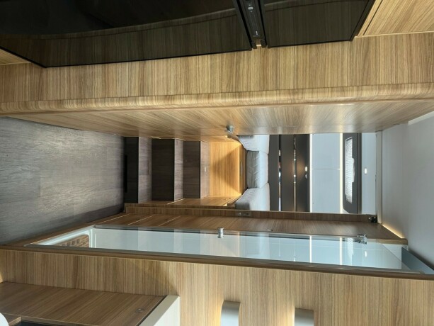 adria-sonic-supreme-i-810sl-2-enkle-senger-senkeseng-alde-topputgave-steikeovn-skinn-diesel-2019-big-79