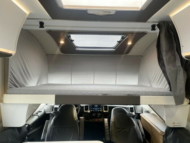 adria-sonic-supreme-i-810sl-2-enkle-senger-senkeseng-alde-topputgave-steikeovn-skinn-diesel-2019-big-34