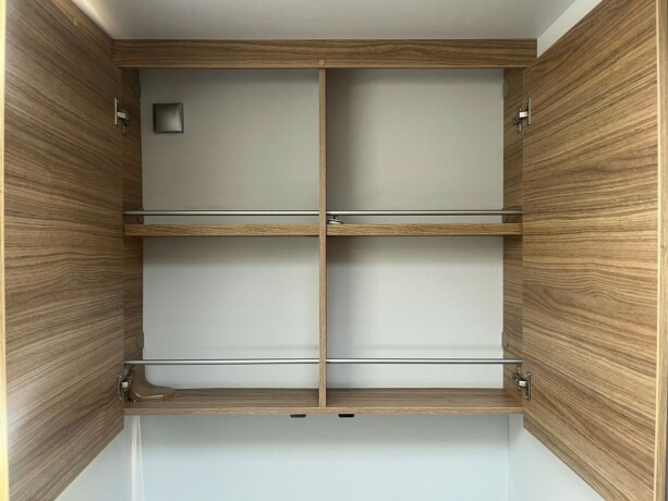 adria-sonic-supreme-i-810sl-2-enkle-senger-senkeseng-alde-topputgave-steikeovn-skinn-diesel-2019-big-64