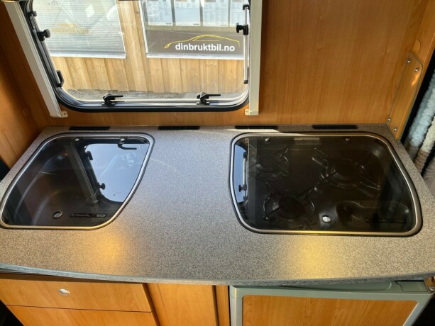 dethleffs-sun-light-lav-seng-bak-godkjent-fukttest-mars-26-gasstest-h248y-nyttelast-velhold-diesel-2006-big-31