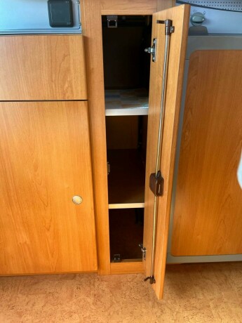 dethleffs-sun-light-lav-seng-bak-godkjent-fukttest-mars-26-gasstest-h248y-nyttelast-velhold-diesel-2006-big-35