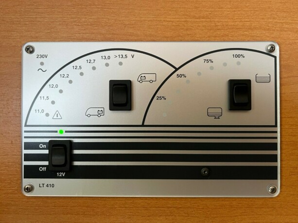 dethleffs-sun-light-lav-seng-bak-godkjent-fukttest-mars-26-gasstest-h248y-nyttelast-velhold-diesel-2006-big-41