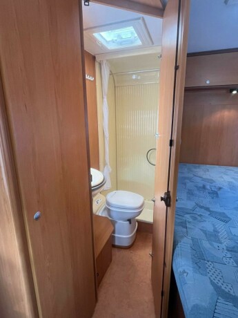 dethleffs-sun-light-lav-seng-bak-godkjent-fukttest-mars-26-gasstest-h248y-nyttelast-velhold-diesel-2006-big-44