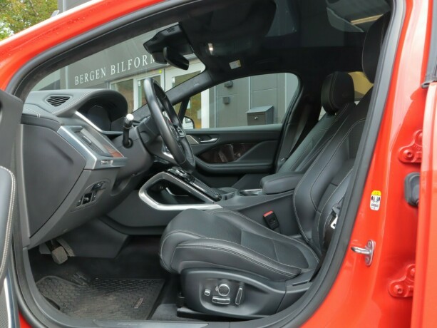 jaguar-i-pace-elektrisitet-2019-big-11