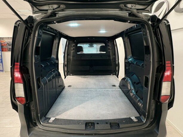 volkswagen-caddy-maxi-diesel-2022-big-22