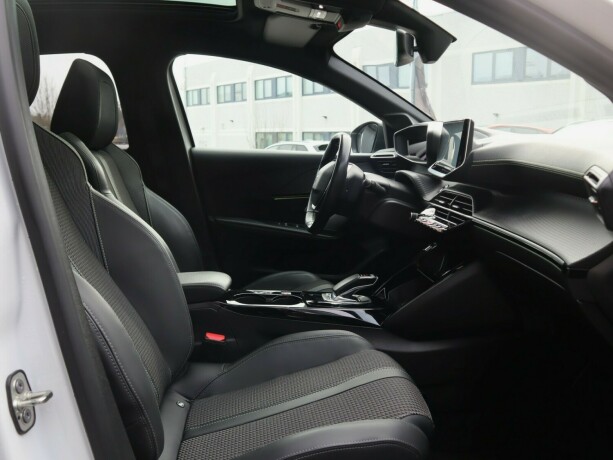 peugeot-208-elektrisitet-2021-big-8