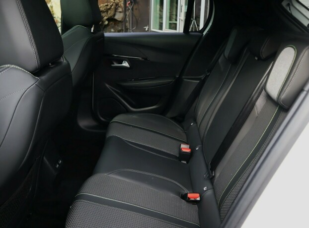 peugeot-208-elektrisitet-2021-big-7