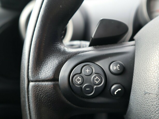 mini-countryman-serie-diesel-2011-big-11